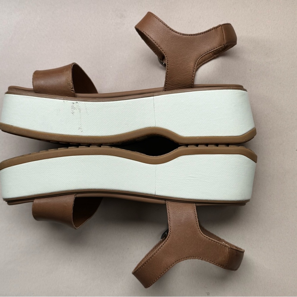 Sorel Tan and White Platform Sandals - Picture 8 of 8